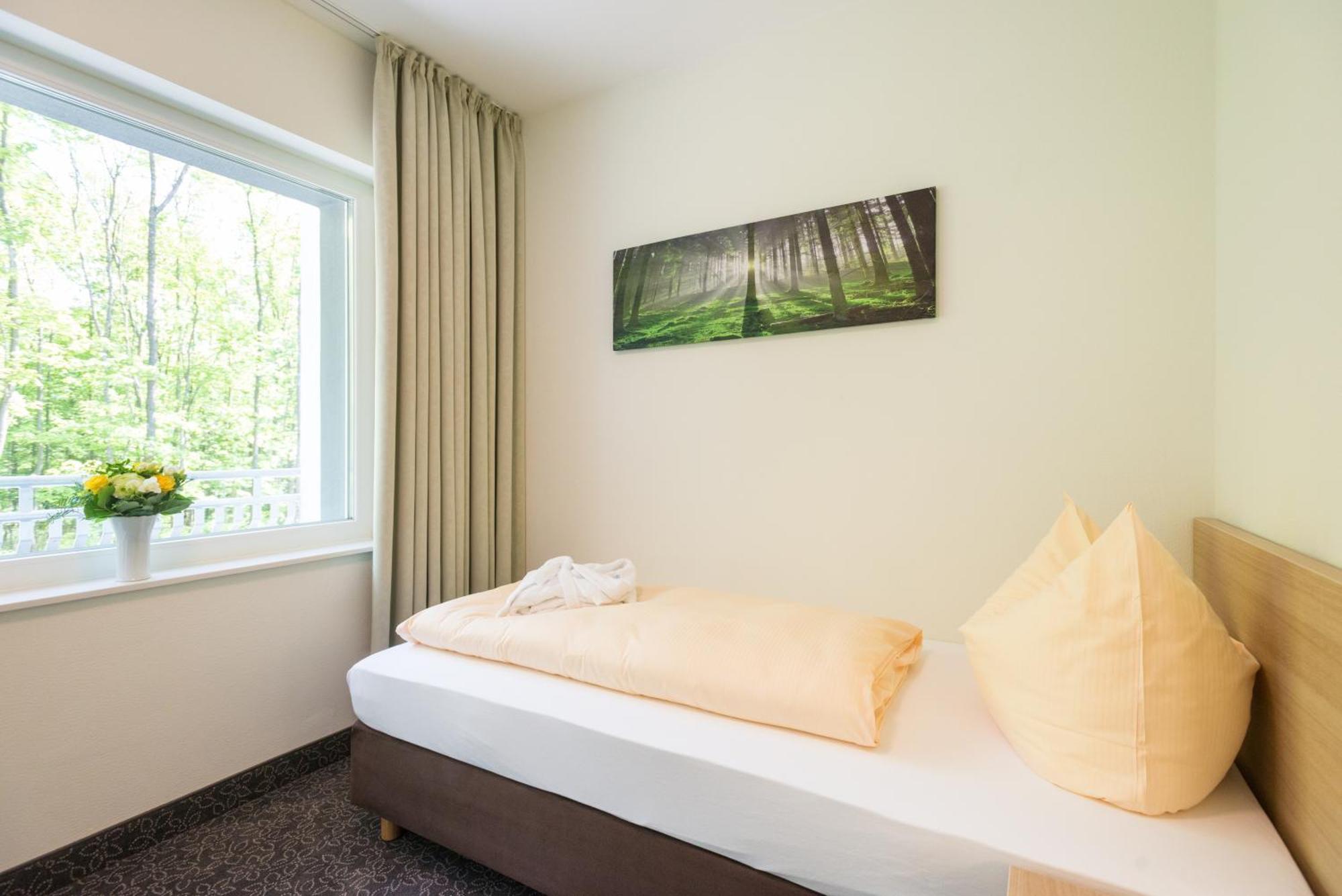Landhotel Kristall Bad Marienberg Room photo